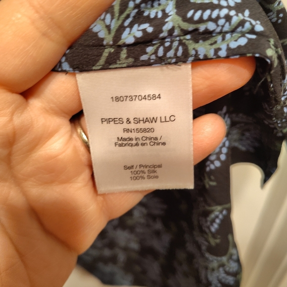 Veronica Beard NWT Blue & Black Floral 100% Silk Clarke Top Sz 14-Cottagecore - Picture 6 of 10